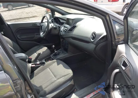 2016 Ford Fiesta St z USA, uszkodzony, nr VIN 3FADP4GX2GM140958